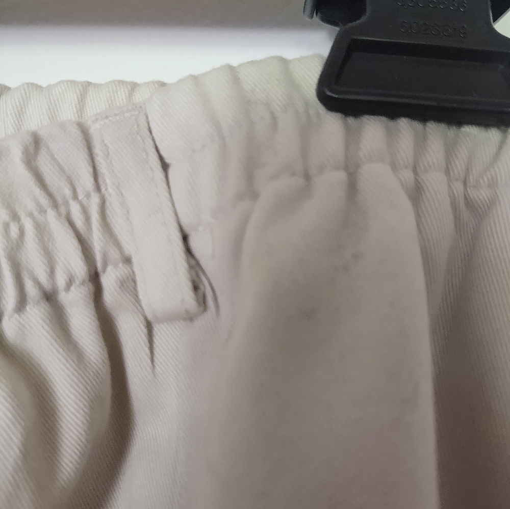 Kaki elastic waist shorts by The Tog Shop 18 w - Picture 2 of 4